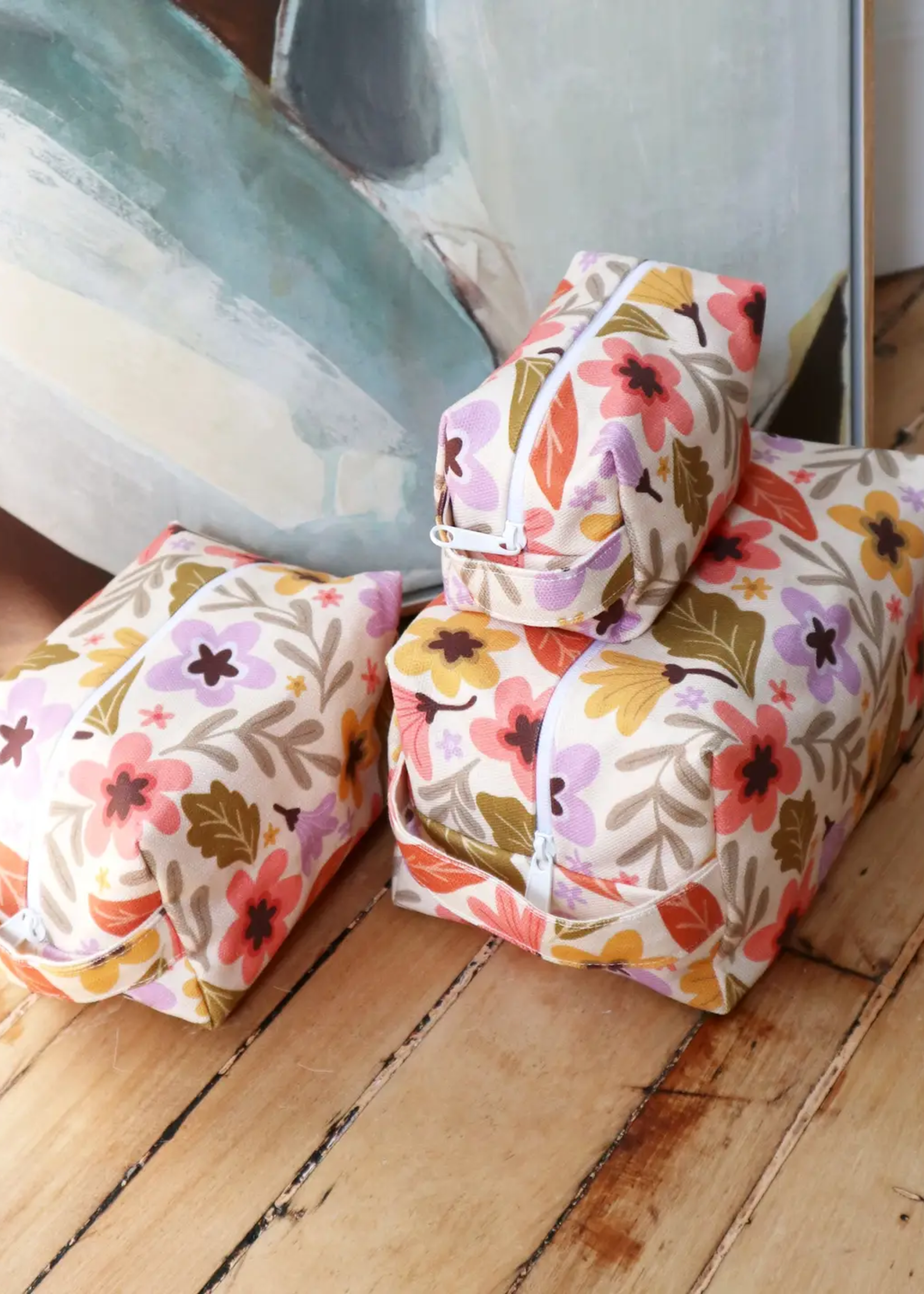 Makeup bag, mod floral