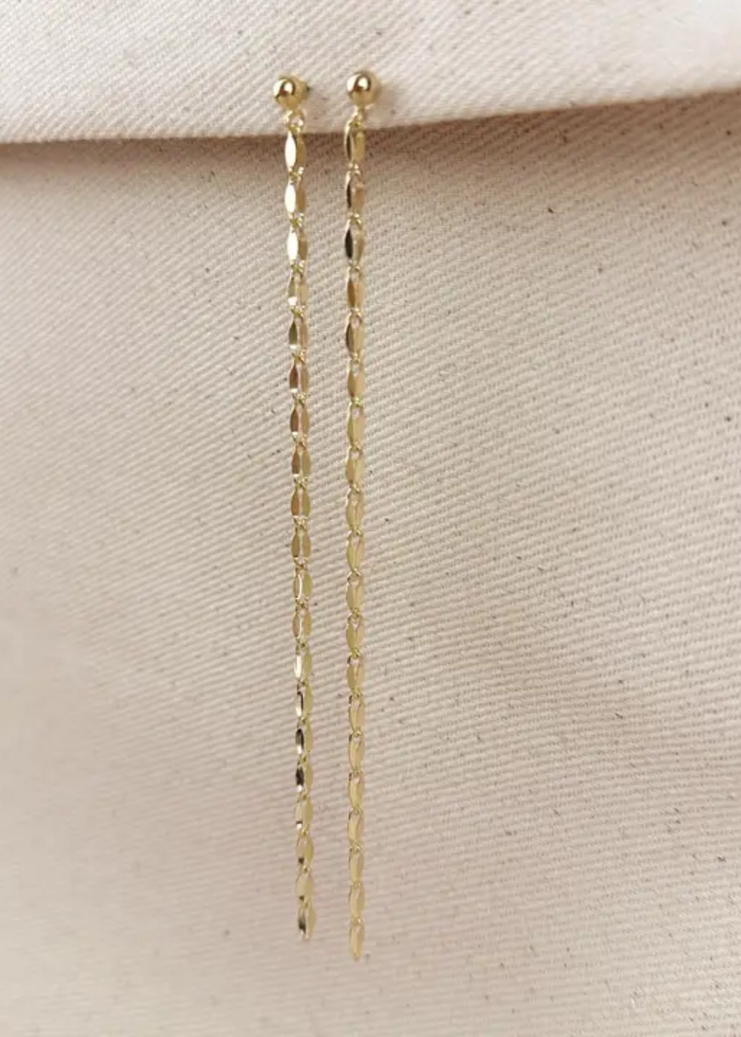 Detailed chain drop earrings
