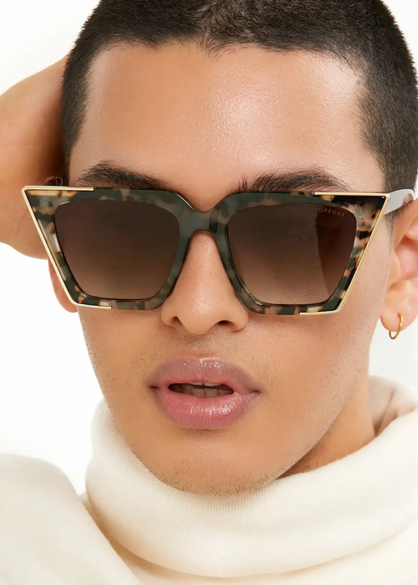 The CEO sunglasses, tortoise
