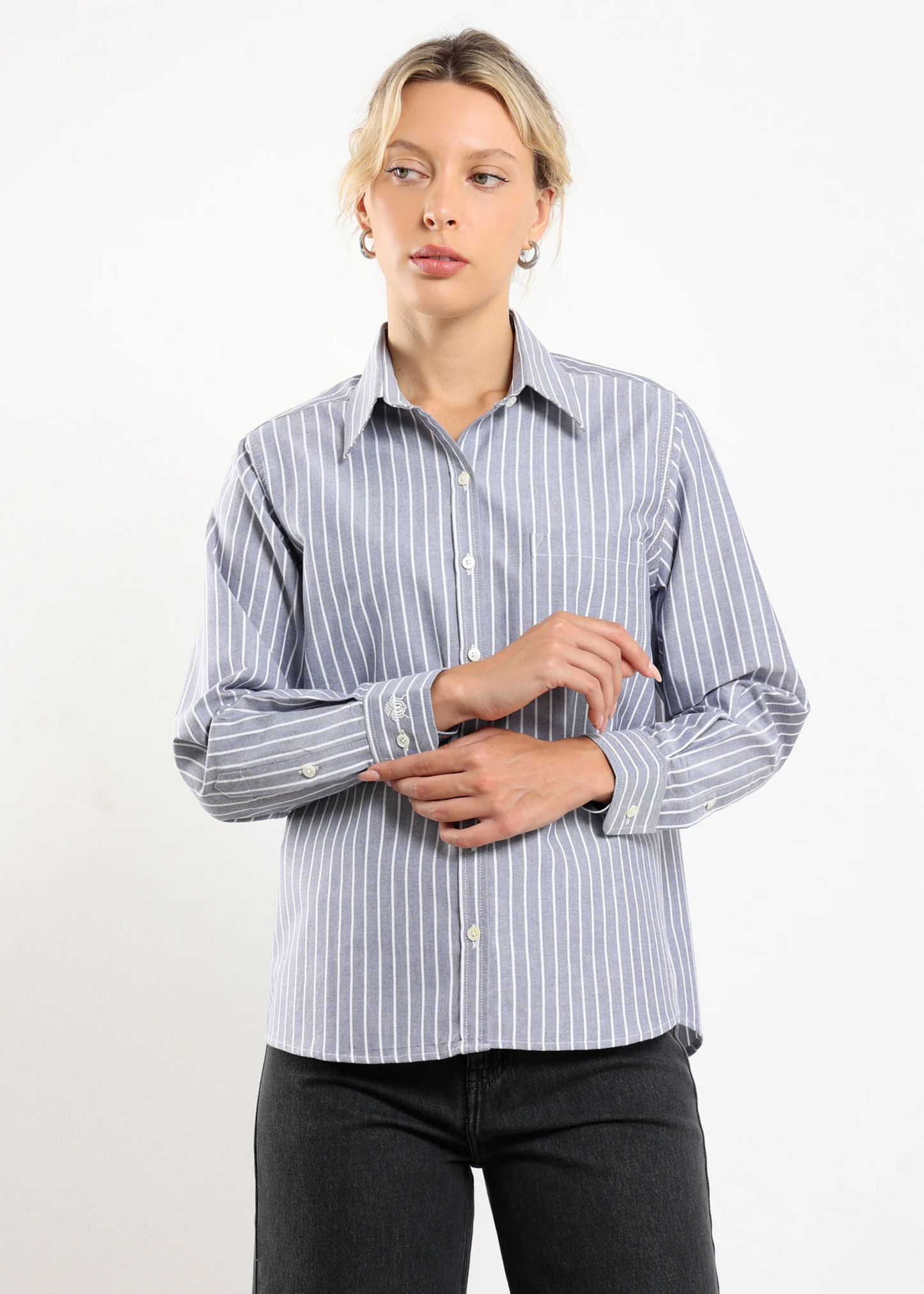 Asim button up
