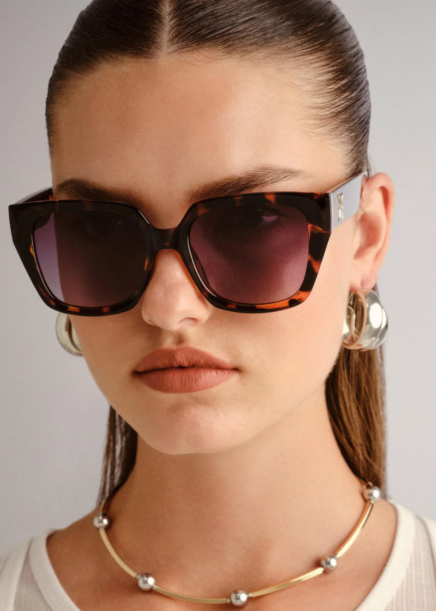 Illusion sunglasses, tort