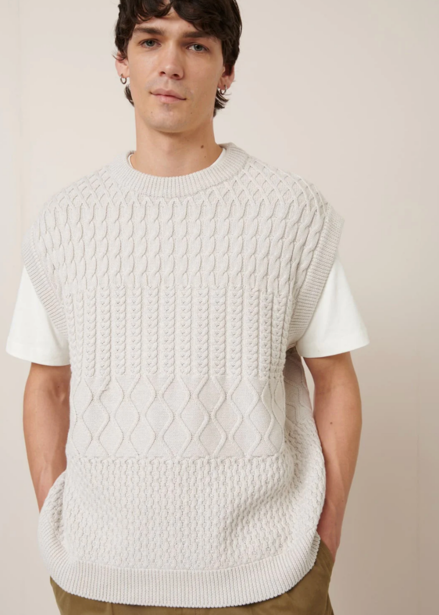 Aran vest, oat