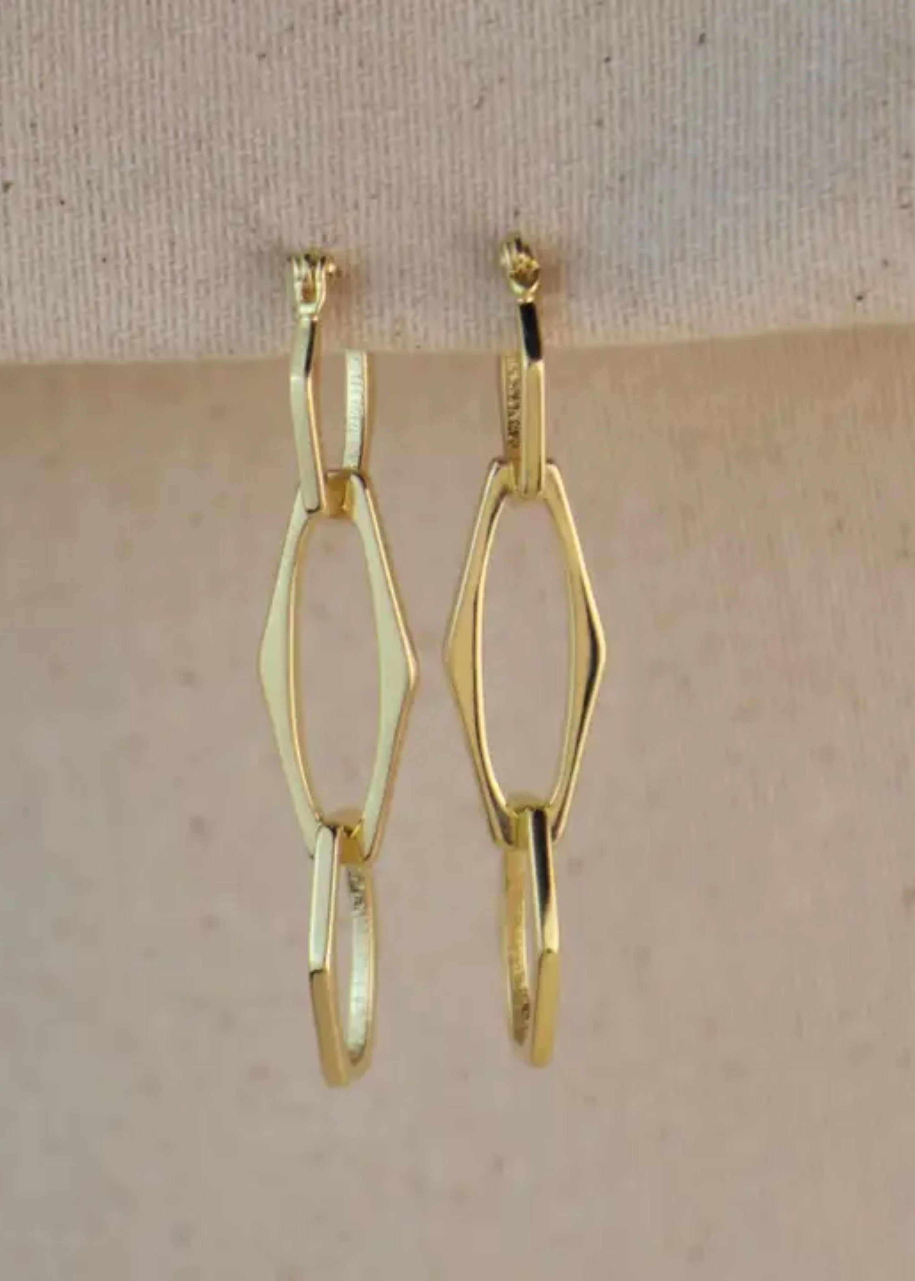 Geometric dangle earrings