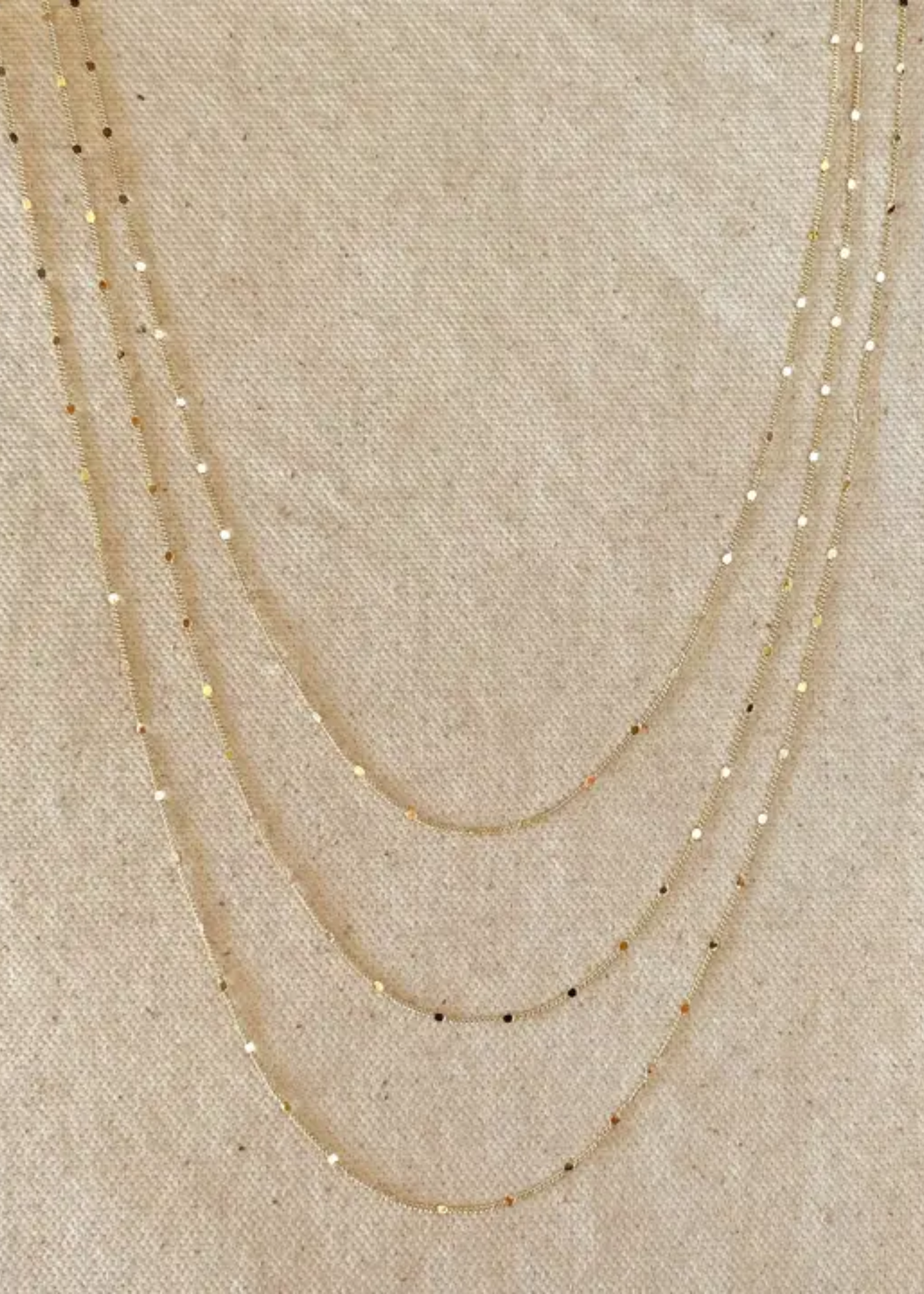 Curb chain with pressed details, 1mm