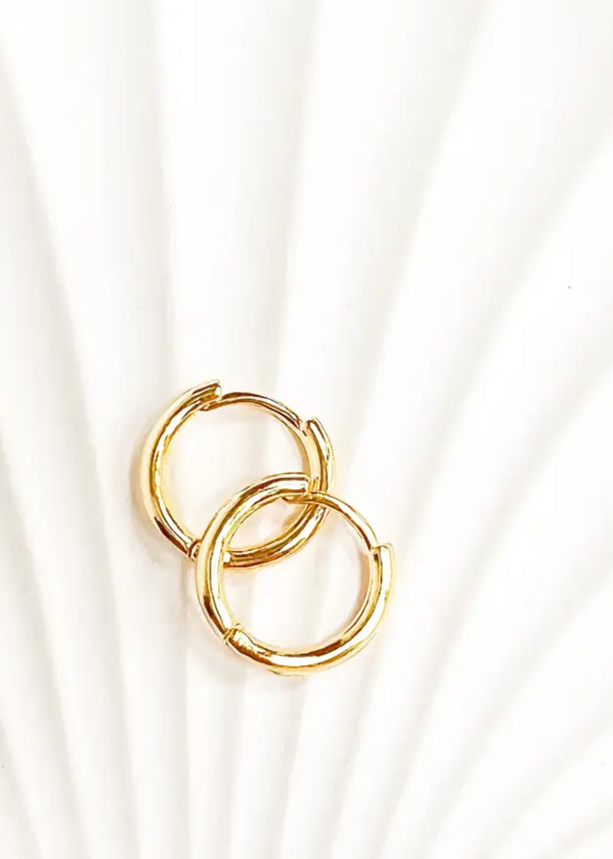 Soleil huggie hoops