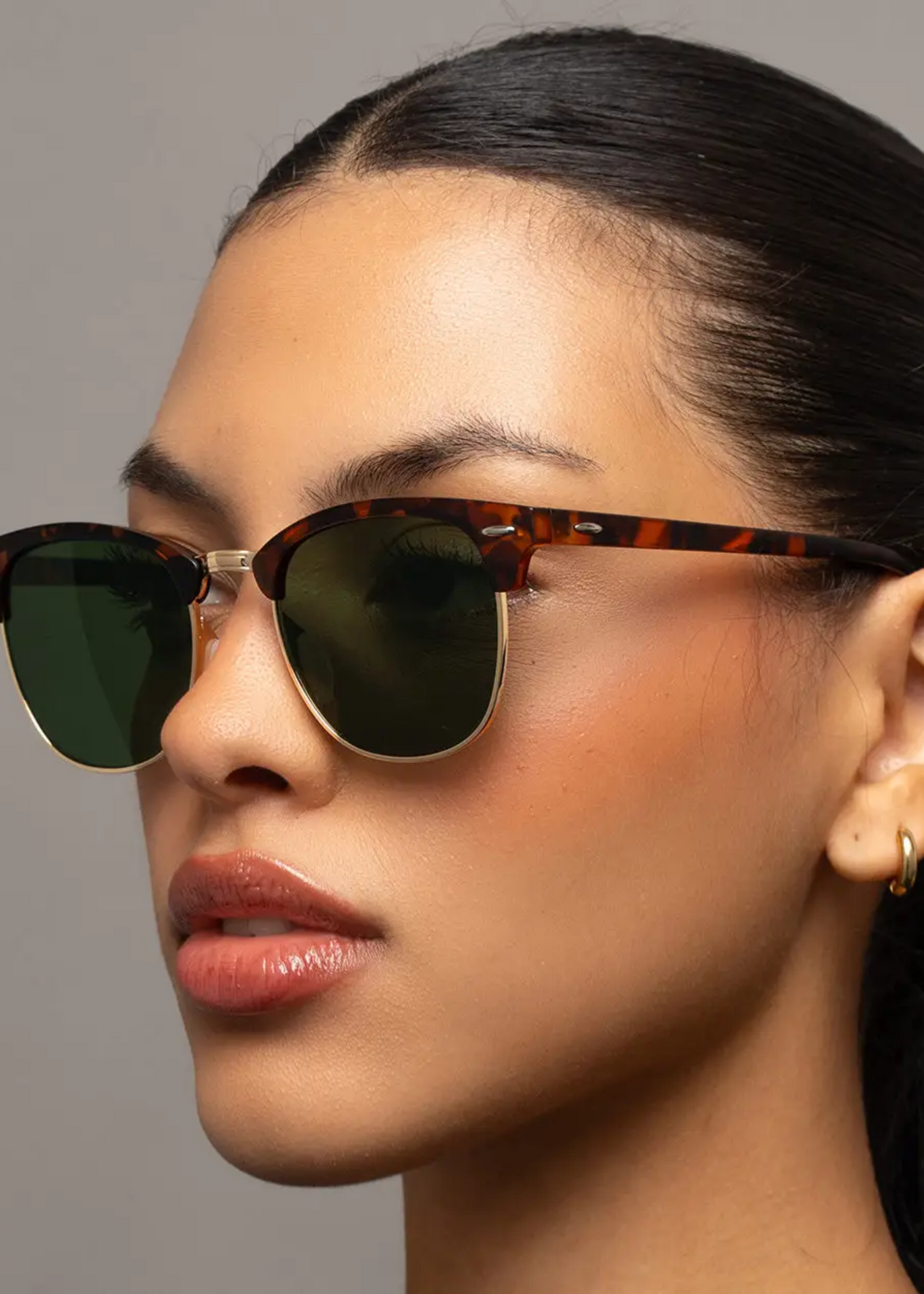 The Masters sunglasses, green tortoise