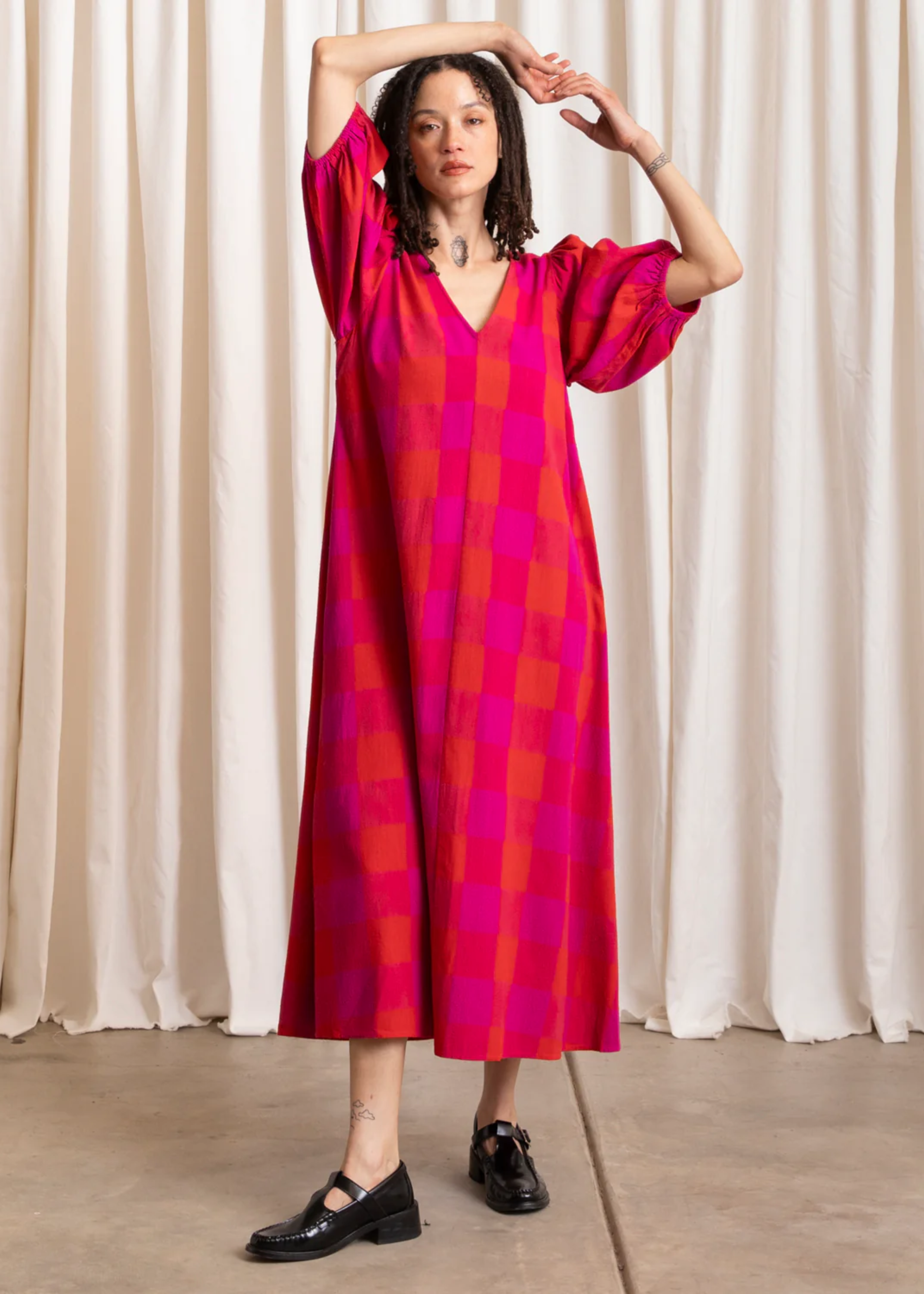 Double v-neck maxi dress