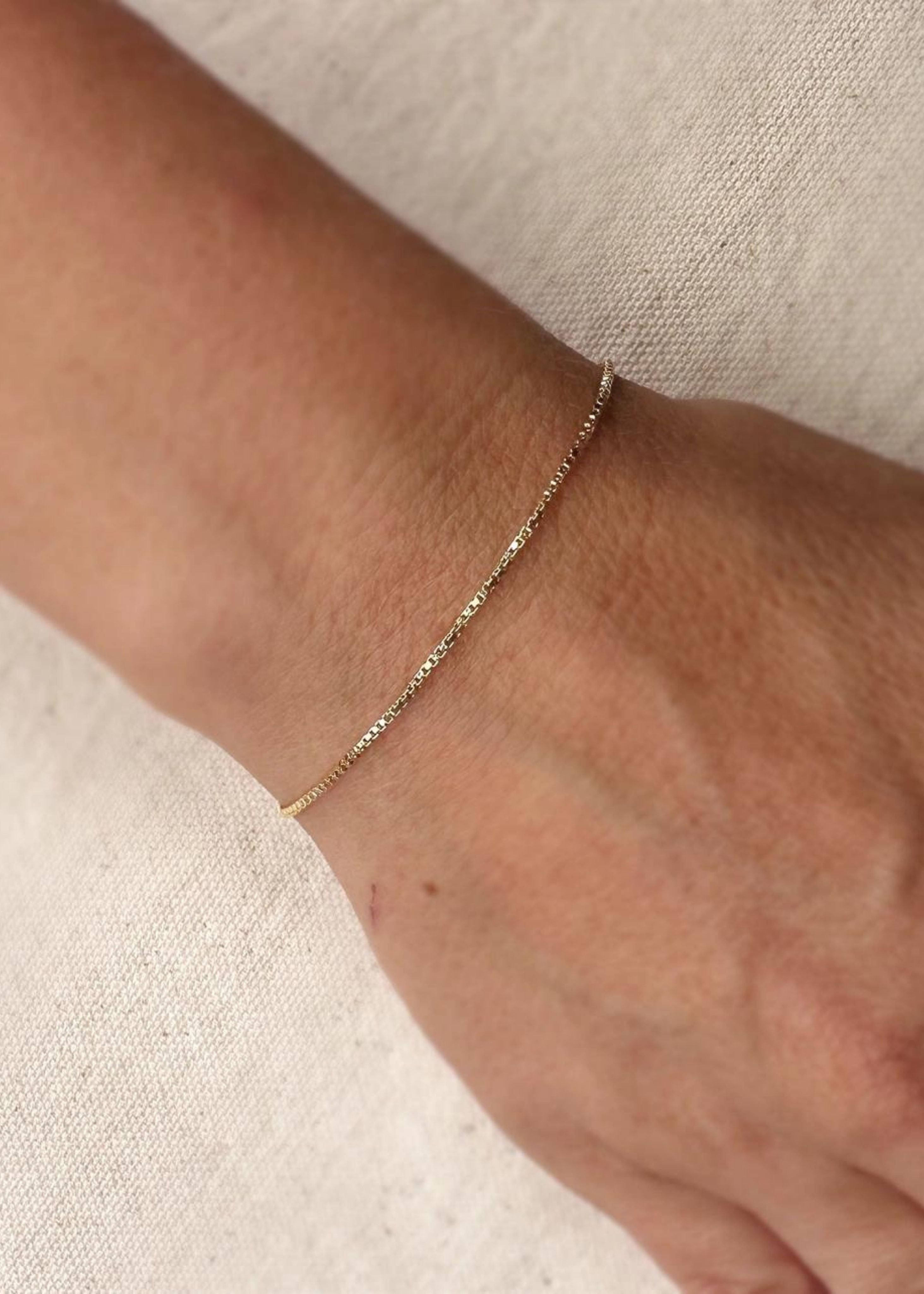 Box chain bracelet