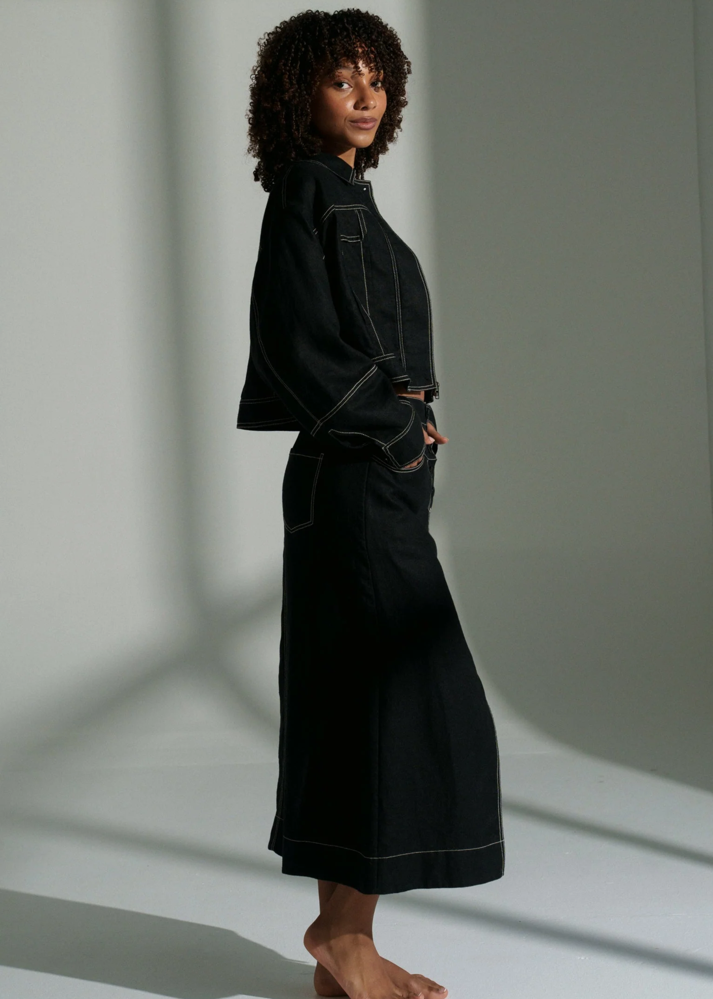 Wes linen jacket, black