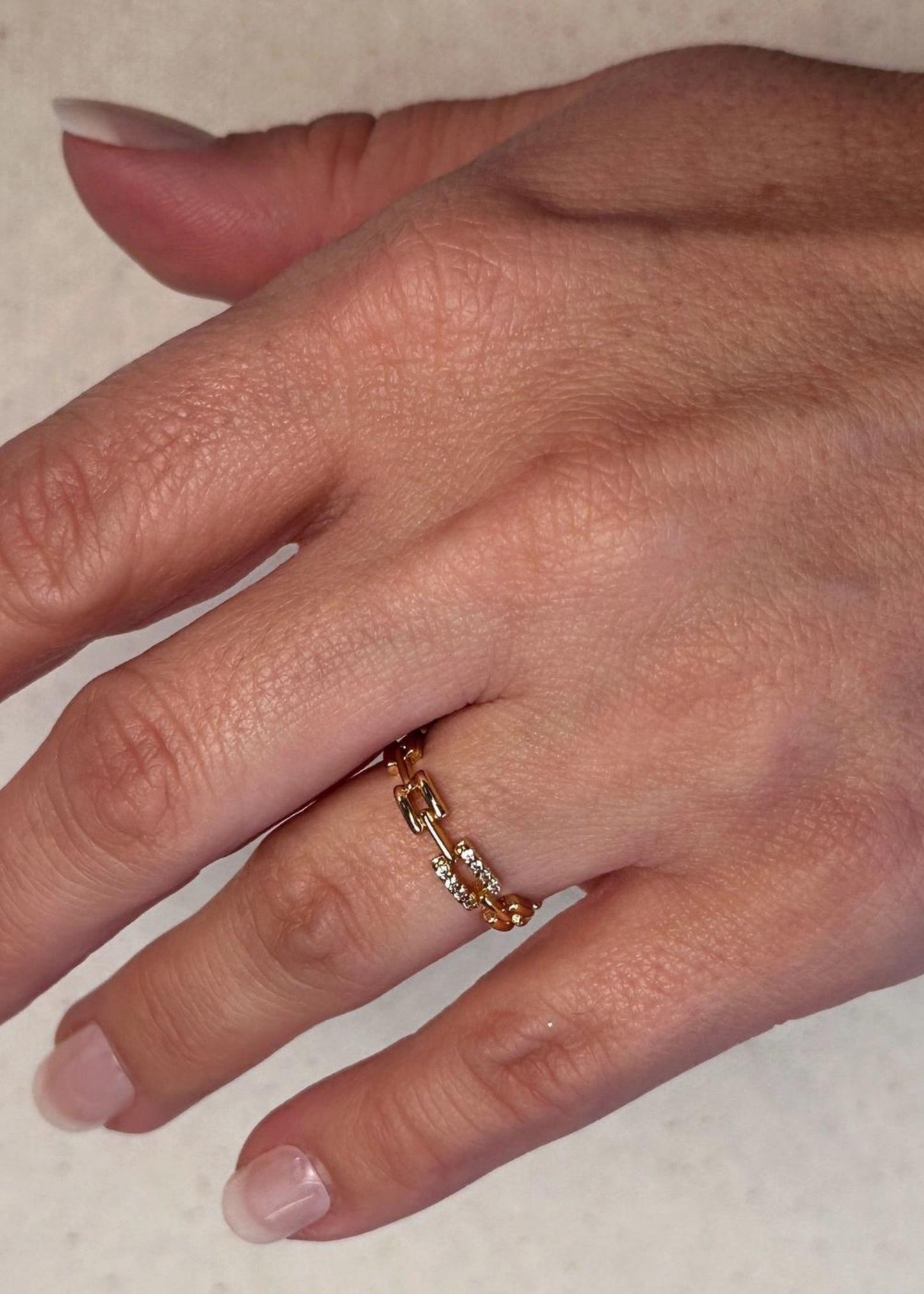 Amelie ring
