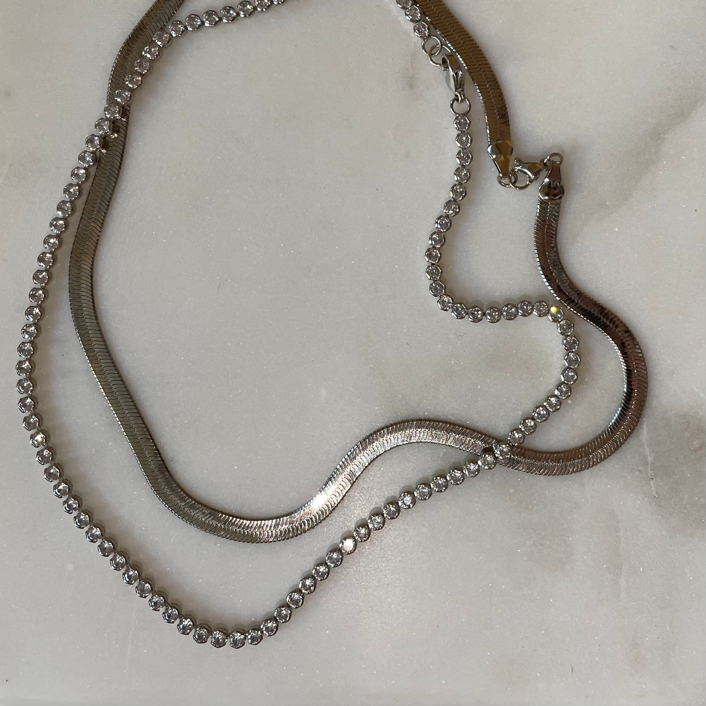 Thick as thieves herringbone chain necklace