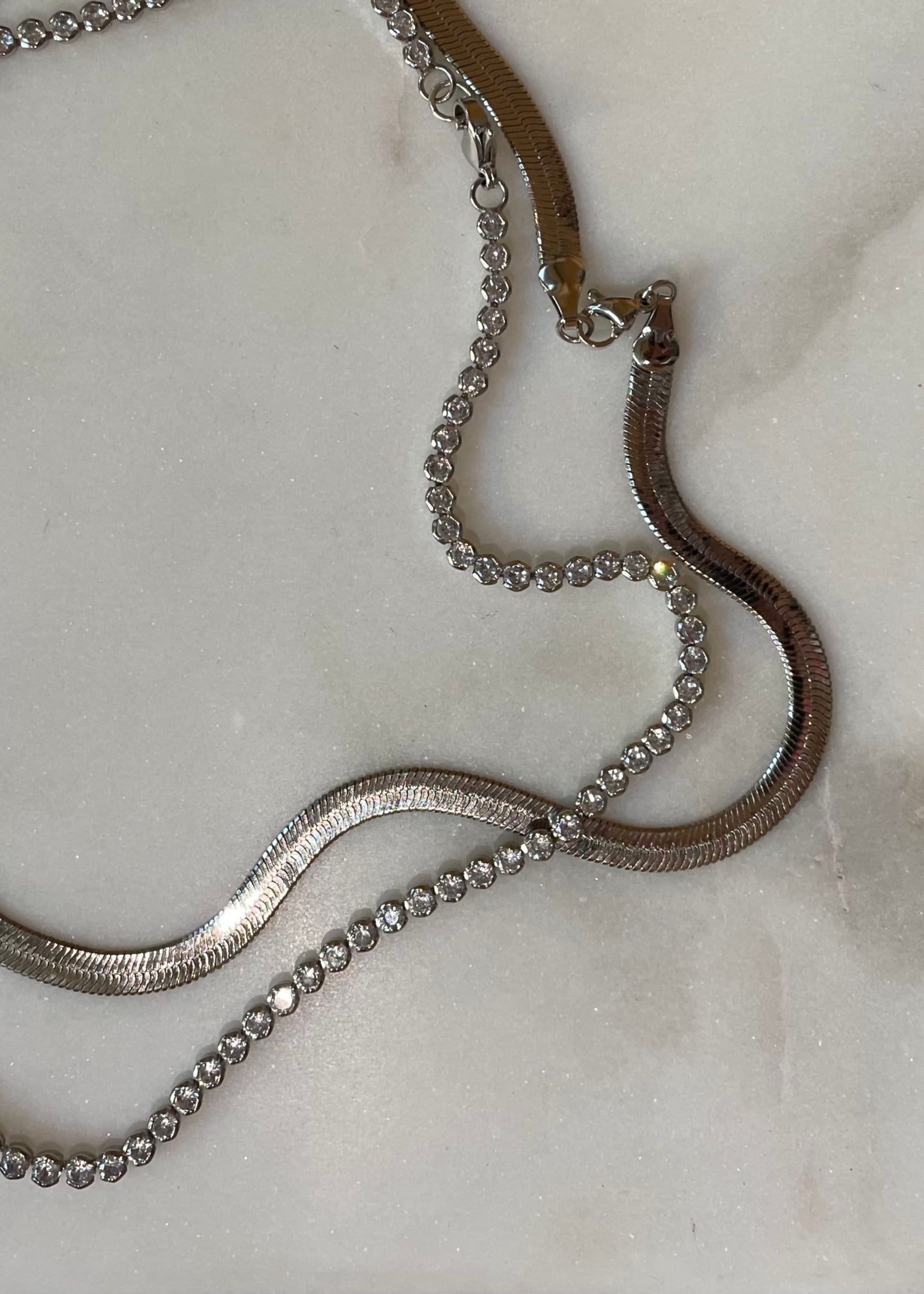 Thick as thieves herringbone chain necklace
