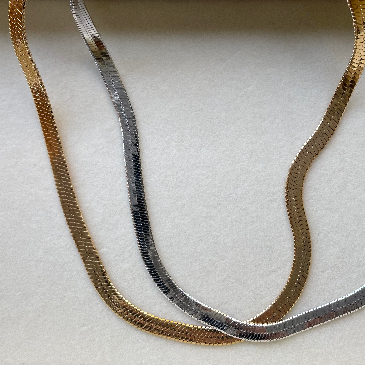 Thick as thieves herringbone chain necklace
