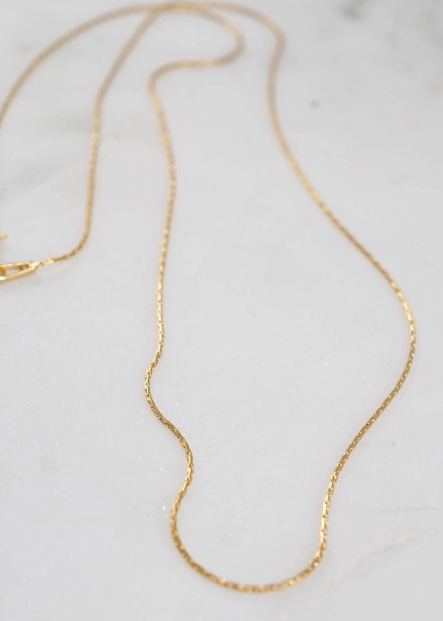 Thread necklace