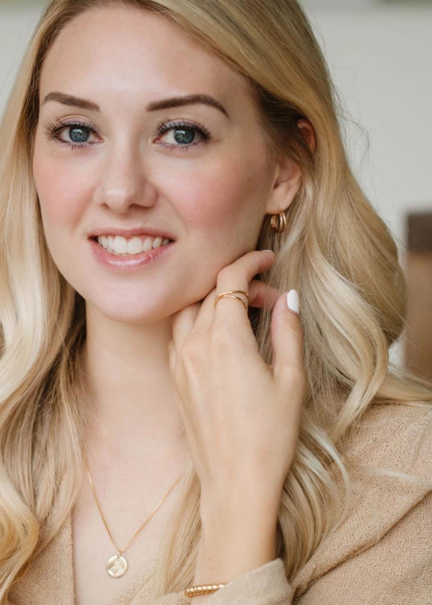 Demi hoop earrings