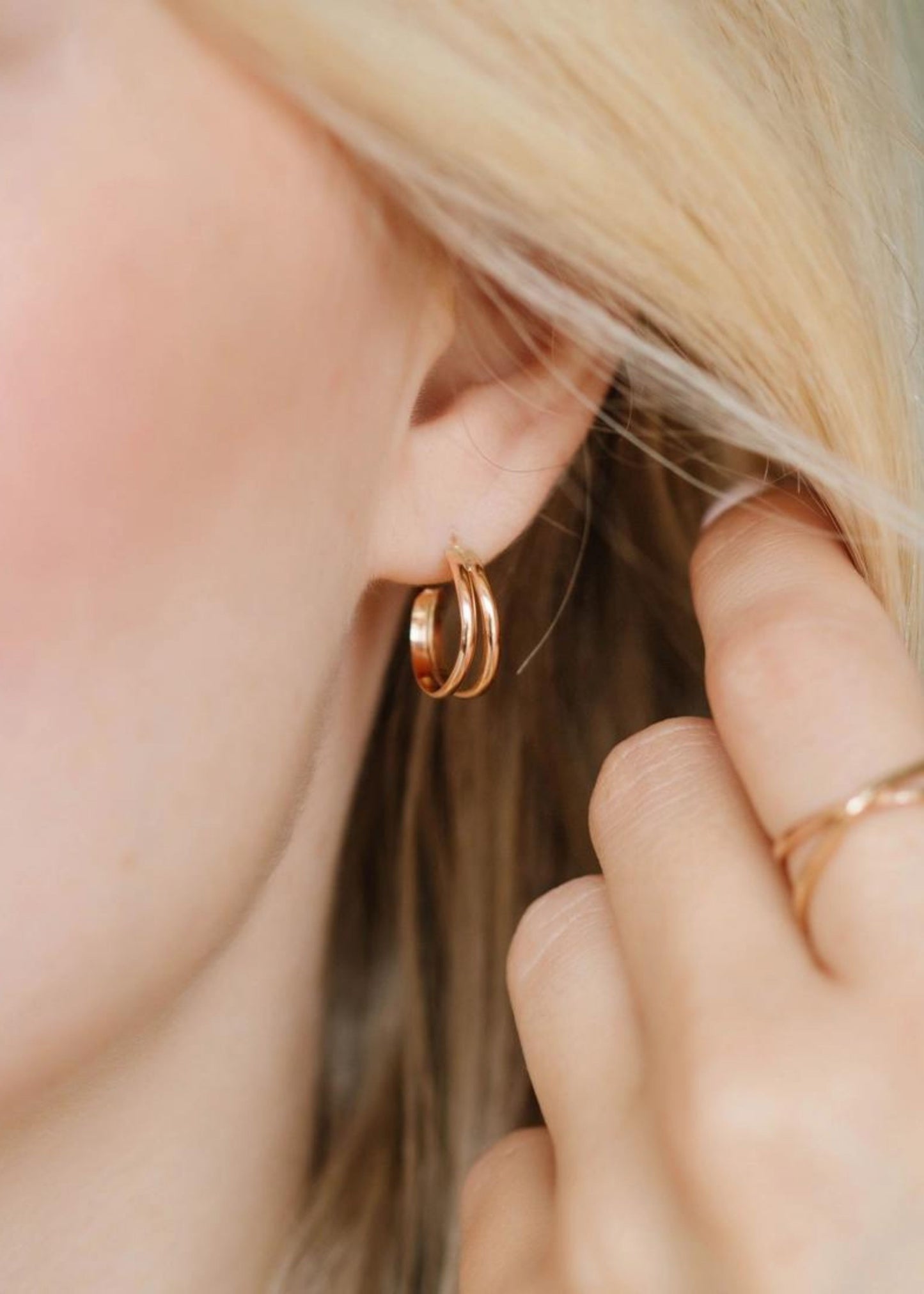 Demi hoop earrings