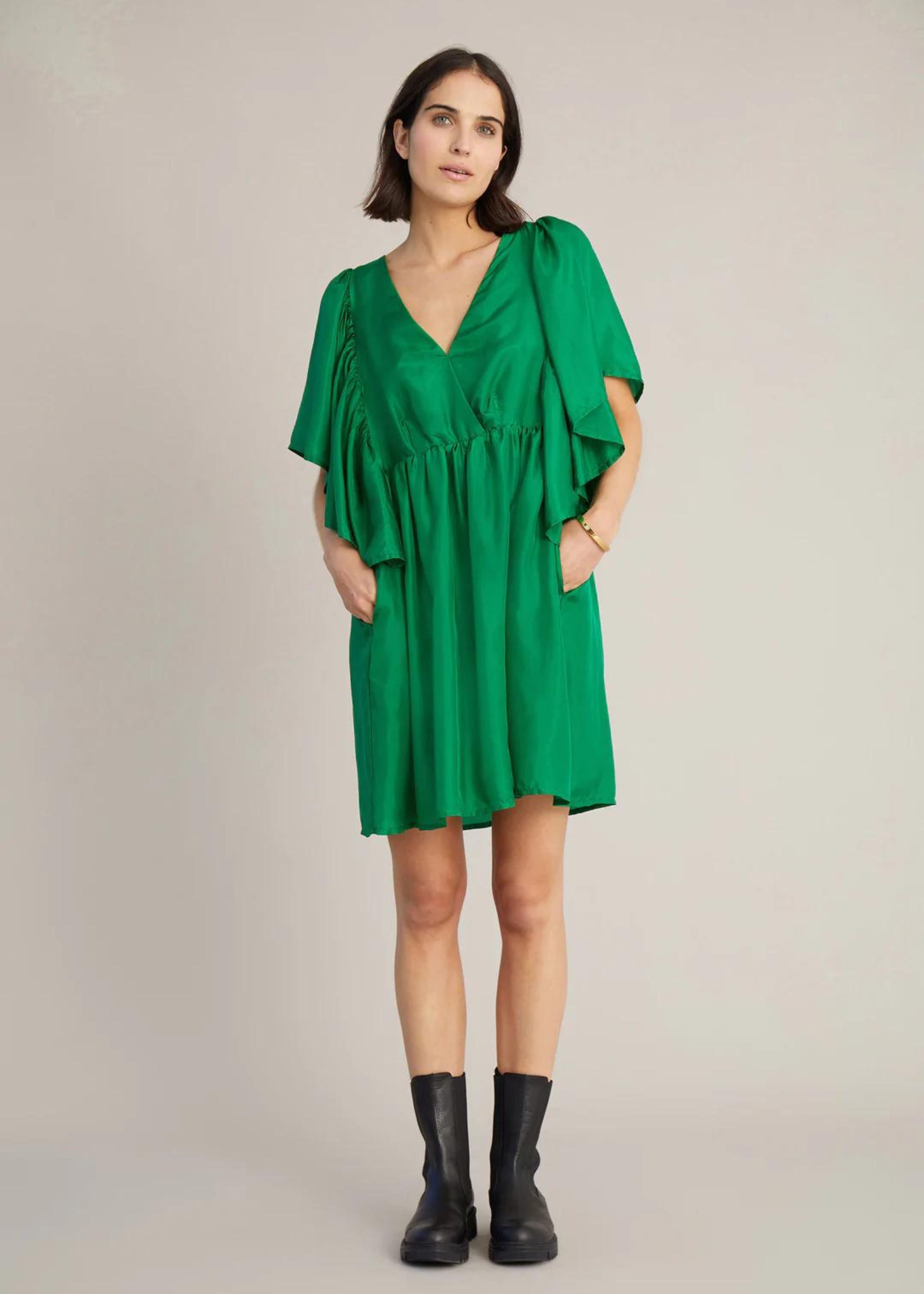 Distant dress