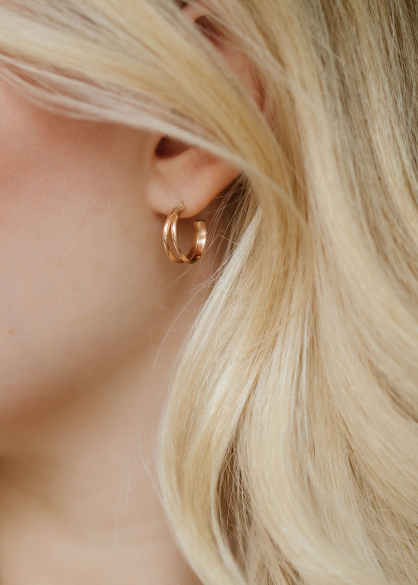 Demi hoop earrings
