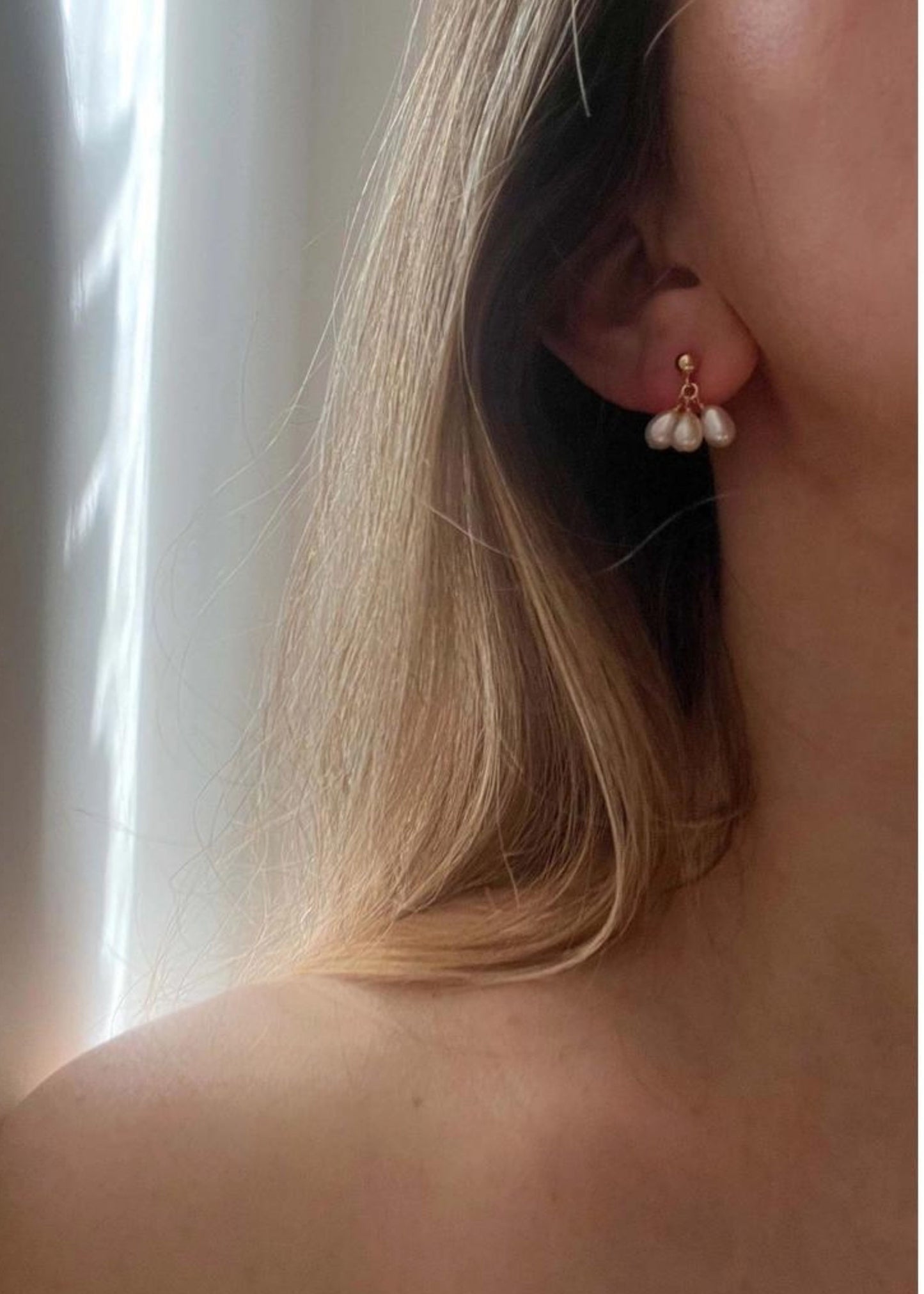 Petals stud earrings