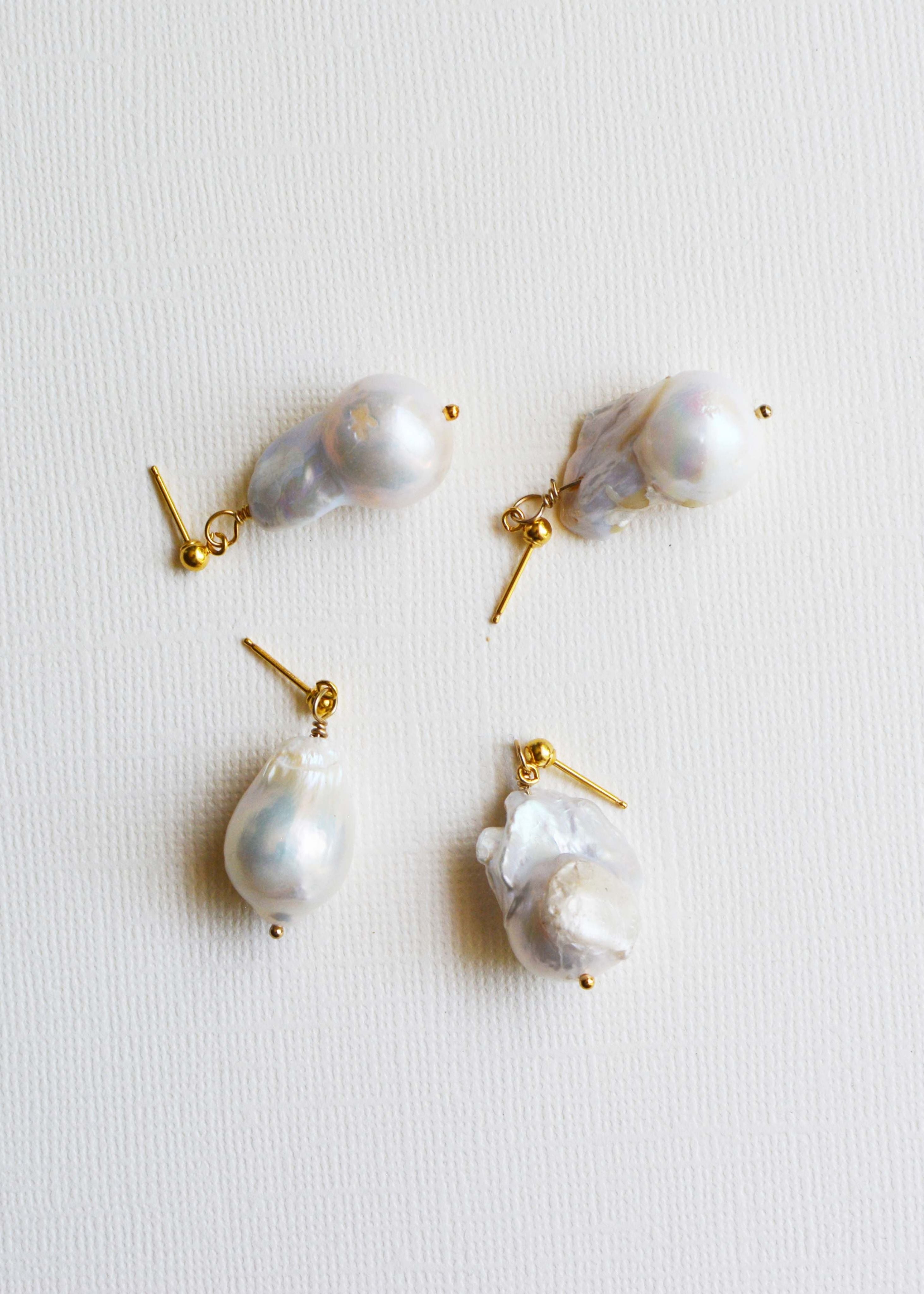 Baroque pearl drops