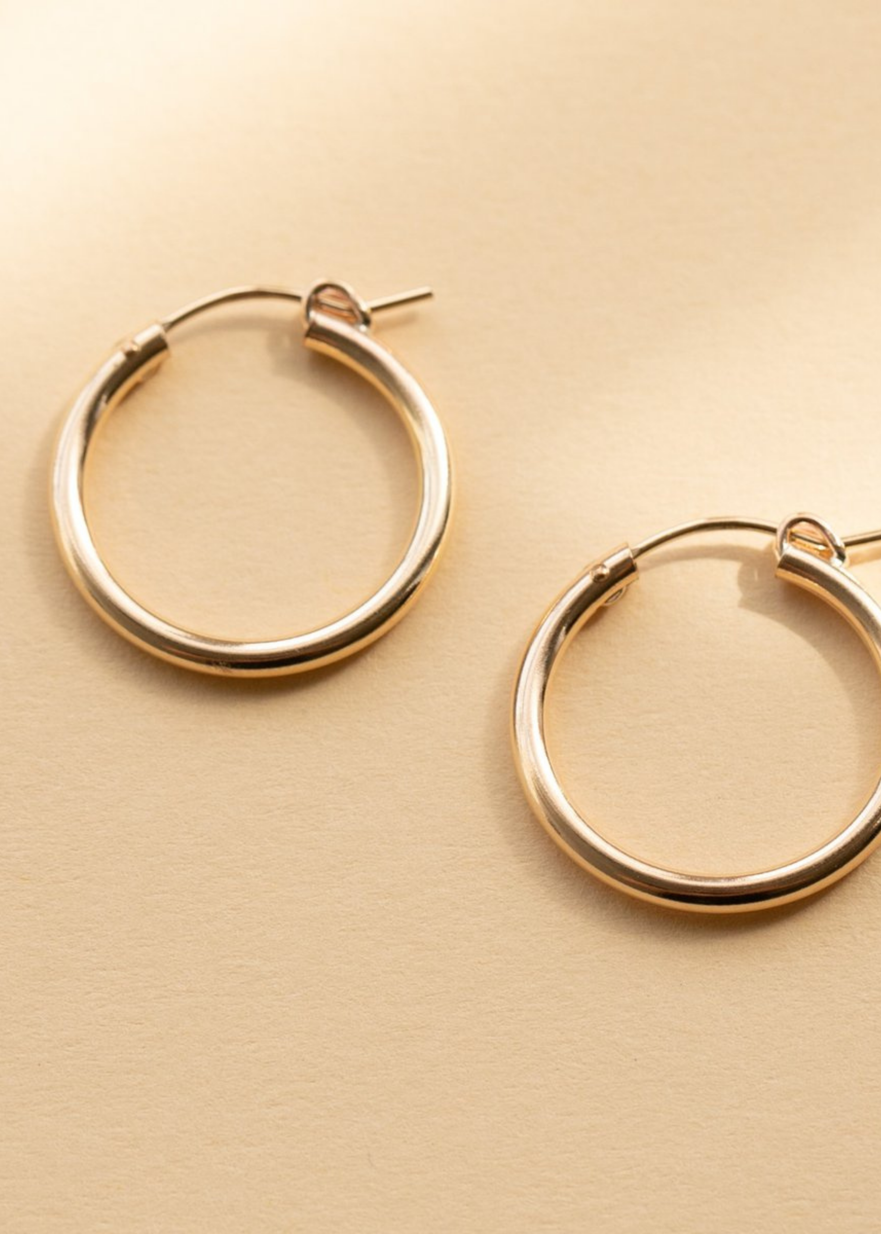 Sydney hoop earrings, 22mm