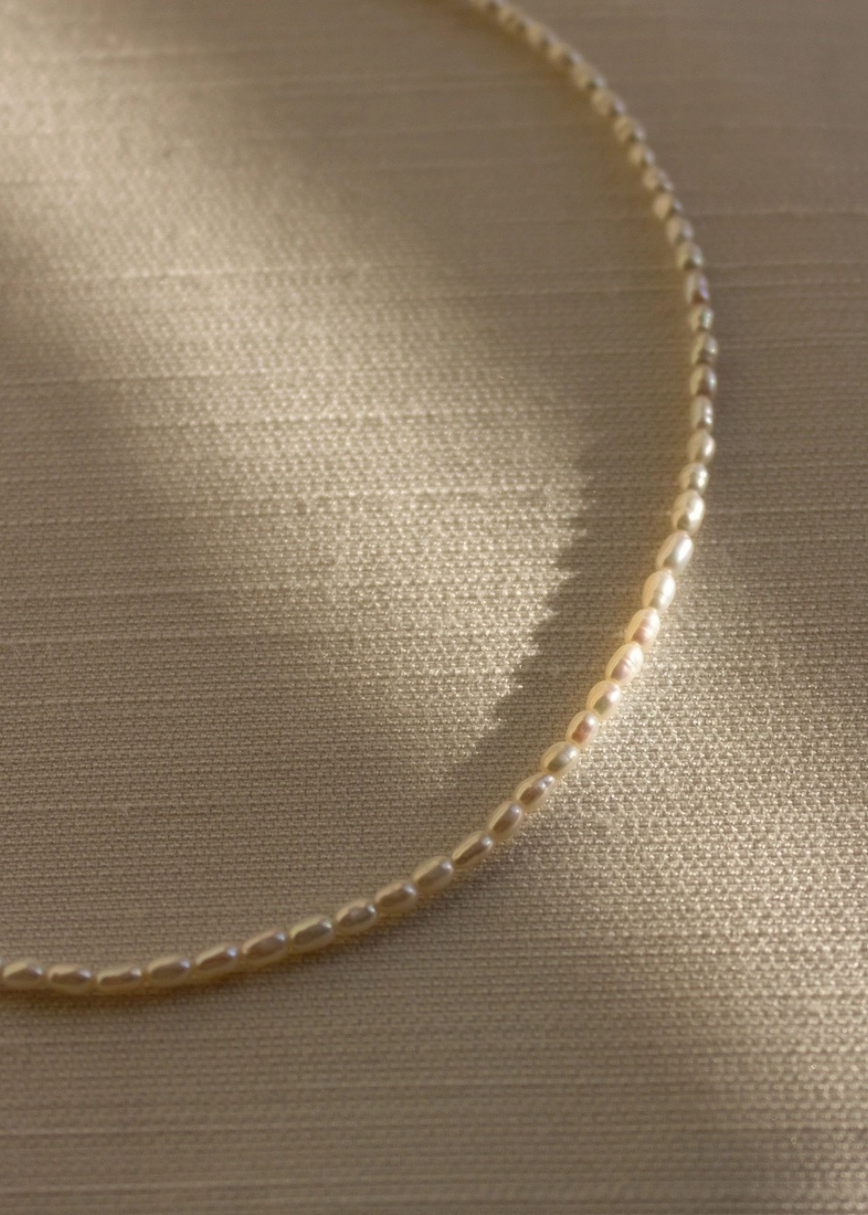 Baby pearl collar necklace