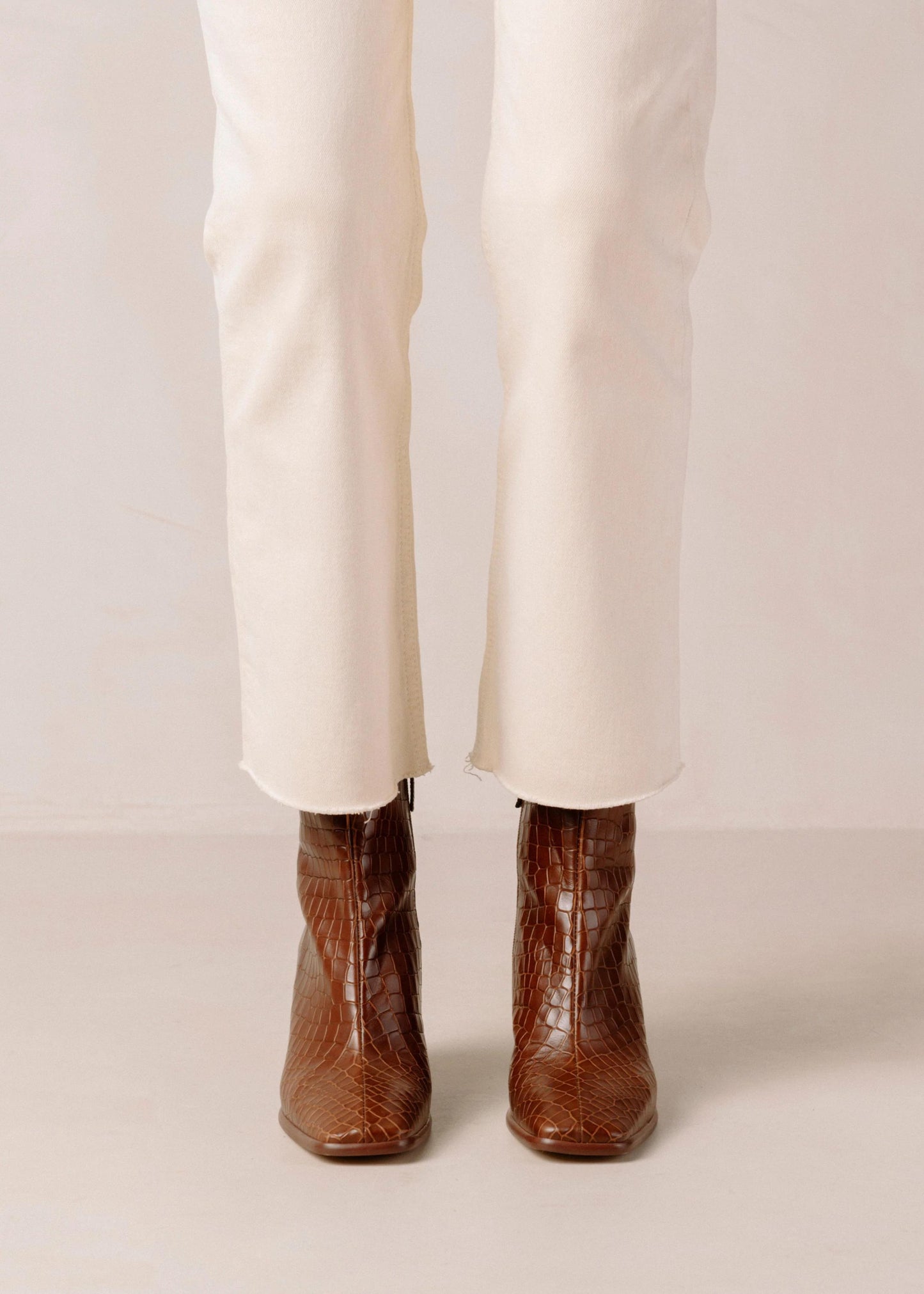 West cape booties, croco brown
