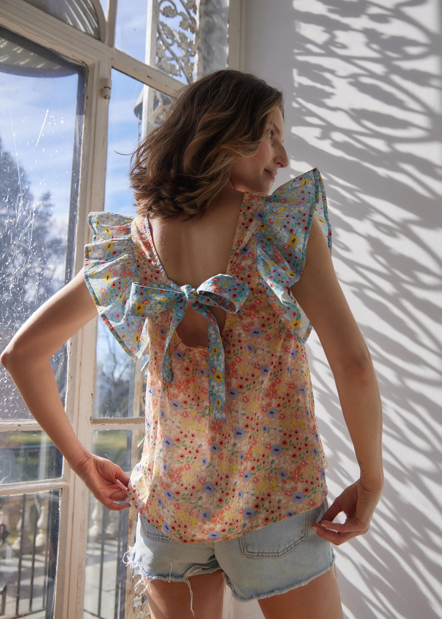 Honor top, ditsy floral
