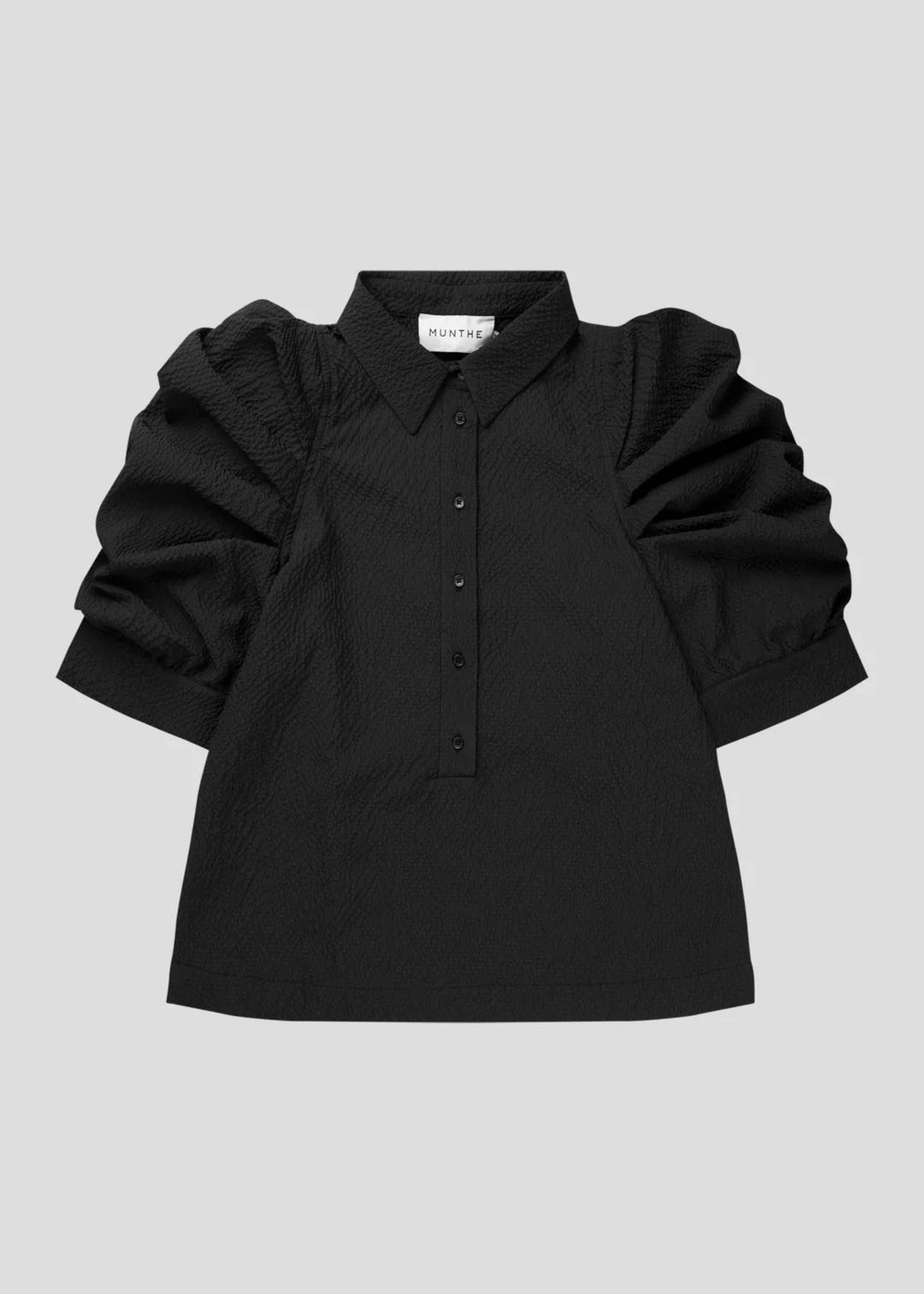 Demulcent top