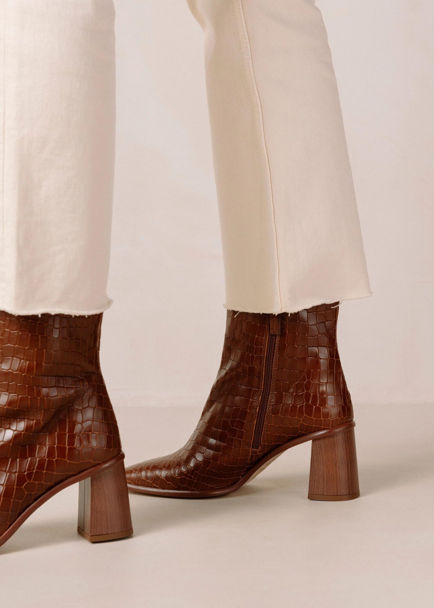 West cape booties, croco brown