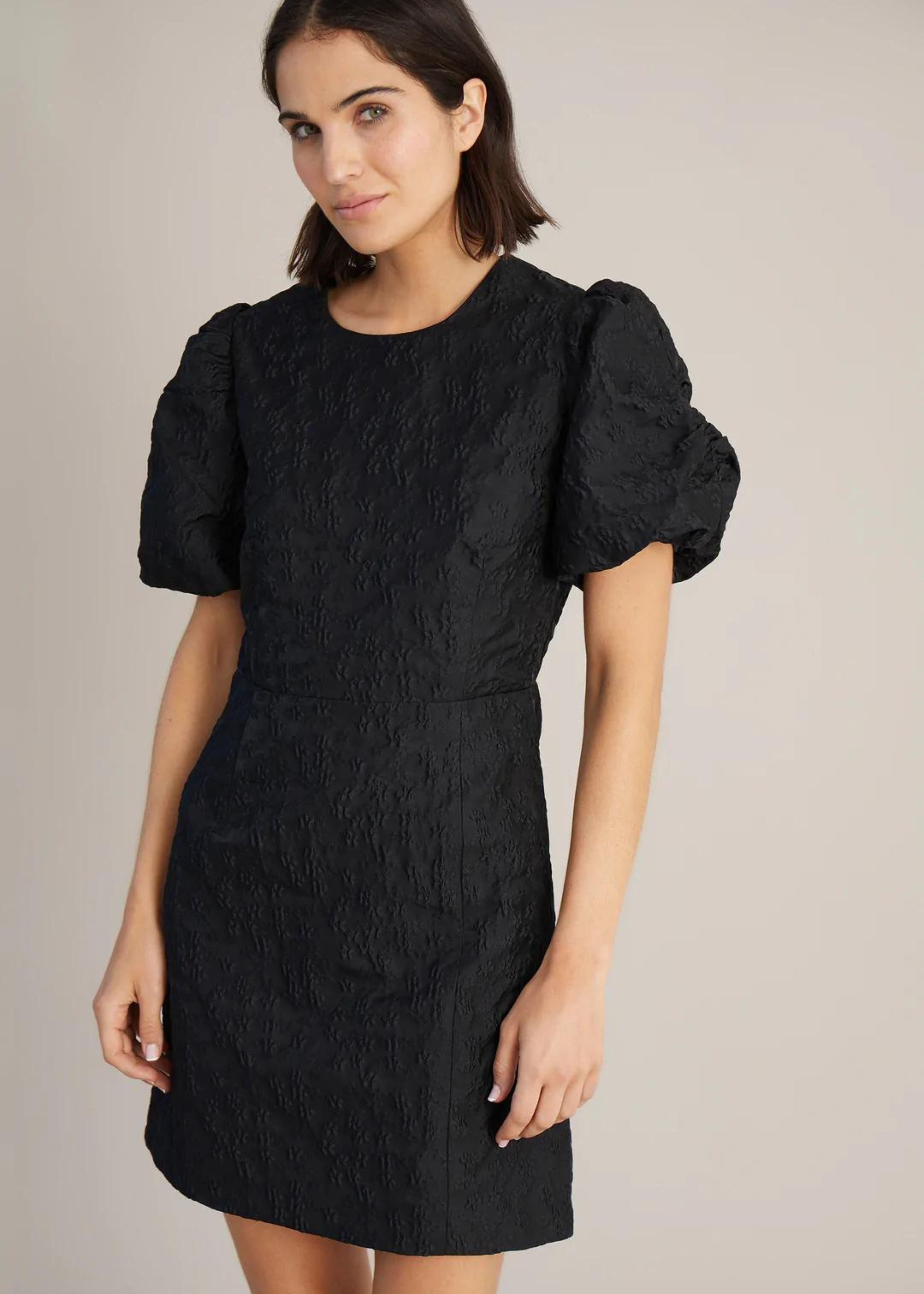 Deliver dress