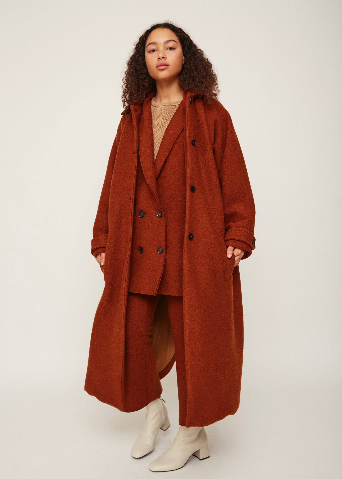Burnt orange oversized wool coat | 100% virgin wool | Rue Saint Paul